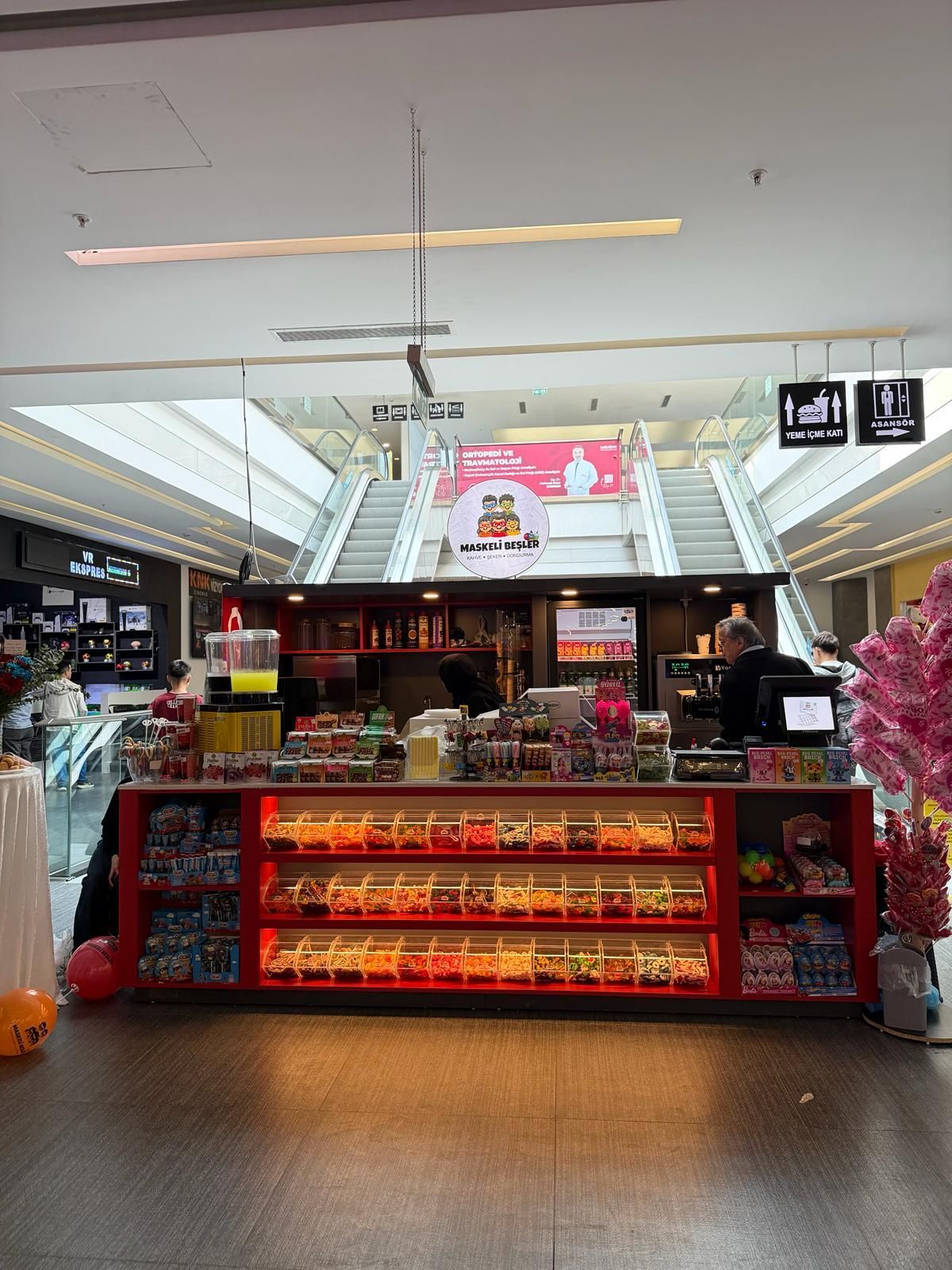 AVM ÜNİPORT STAND YAPIMI